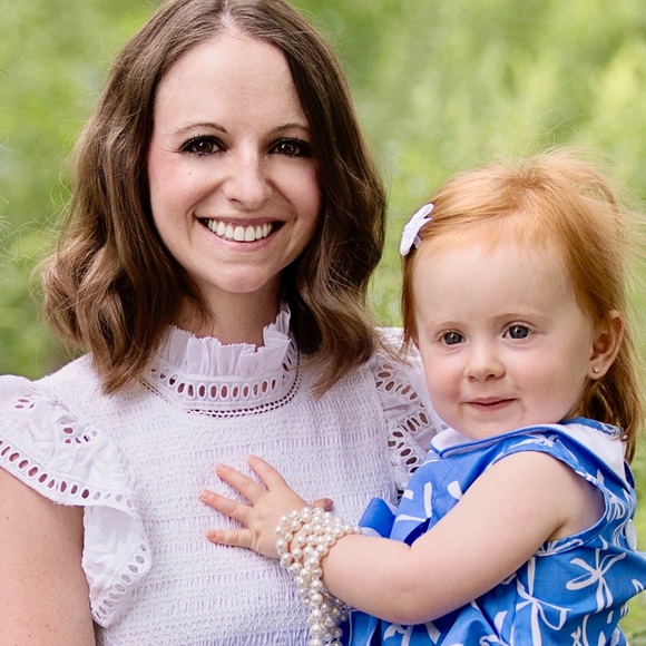 Meet your Posher, Ashley - Picture 1 of 1